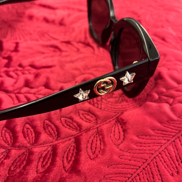 AUTHENTIC GUCCI ROUND-FRAME ACETATE SUNGLASSES WITH STAR - Picture 4 of 14